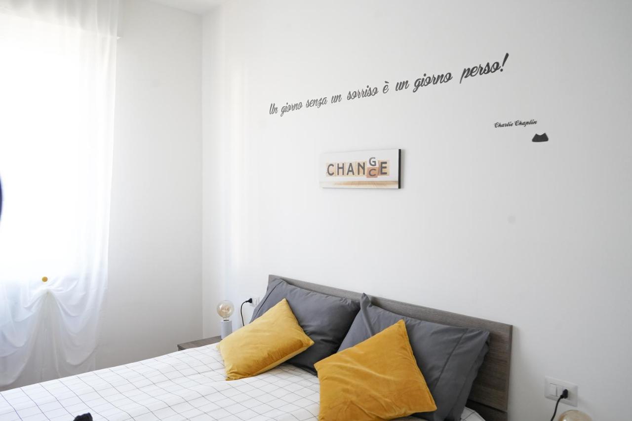 Apartmán 10 Min From The Airport-Wifi-Free Parking Samarate Exteriér fotografie